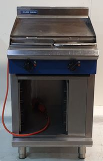 Blue Seal Electric Griddle on Cabinet Base - Used - 2 PH - $2595 + GST