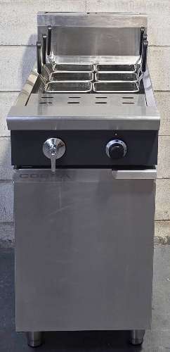 Cobra 6 Basket Pasta Cooker - Used - Nat Gas - $2250 + GST