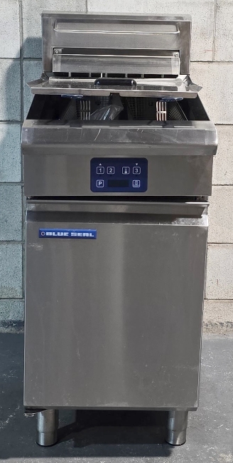Blue Seal Electric Deep Fryer with Timer - Ex-Showroom - 3Ph - $4650 + GST